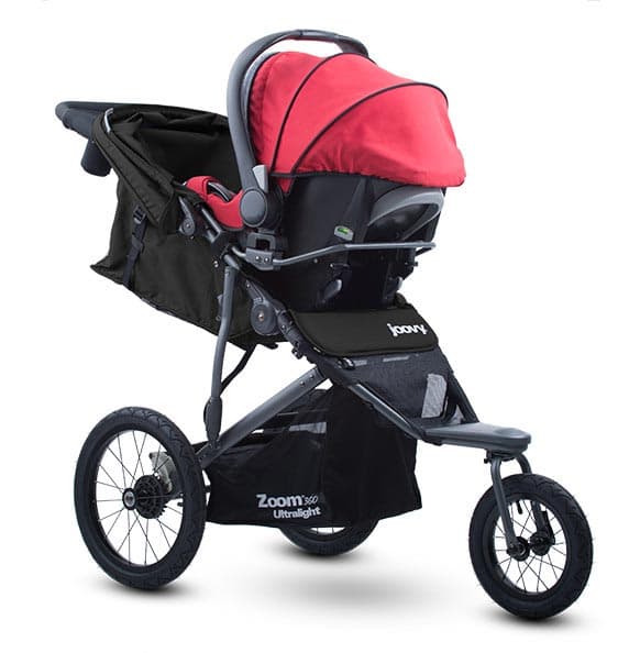 No es el más ligero (pesa 26 libras), pero sí de los más seguros. Incluye varios bolsillos guardaobjetos, algunos de ellos reservados para que los padres guarden llaves y teléfono. Incluye bomba para inflar los neumáticos. Por separado se puede adquirir el adaptador de asiento de auto de cualquier marca.
<br>
<br>
<b>Precio: a partir de 300 dólares. Capacidad de carga: 75 libras. Peso: 26 libras</b>