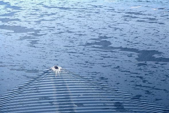 Este invierno frío, intenso y prolongado ha causado el congelamiento de más del 88% de las aguas de los Grandes Lagos en el Medio Oeste acercandóse a la cifra récord de 95% alcanzada en febrero del 1979.¡Recorre las hermosas imágenes!  