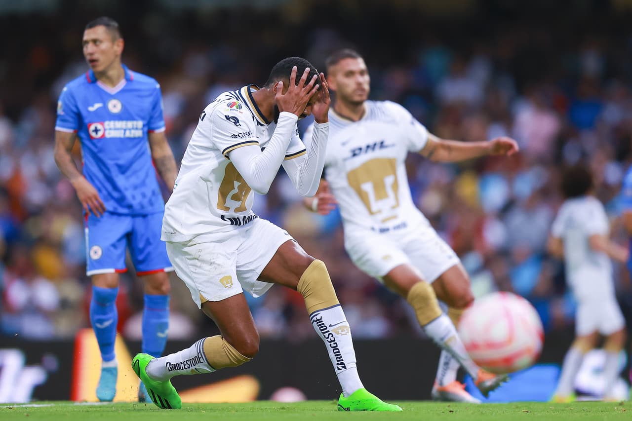 Cruz Azul ganó en Ciudad Universitaria a dejó a Pumas al borde de la eliminación en el Apertura 2022.