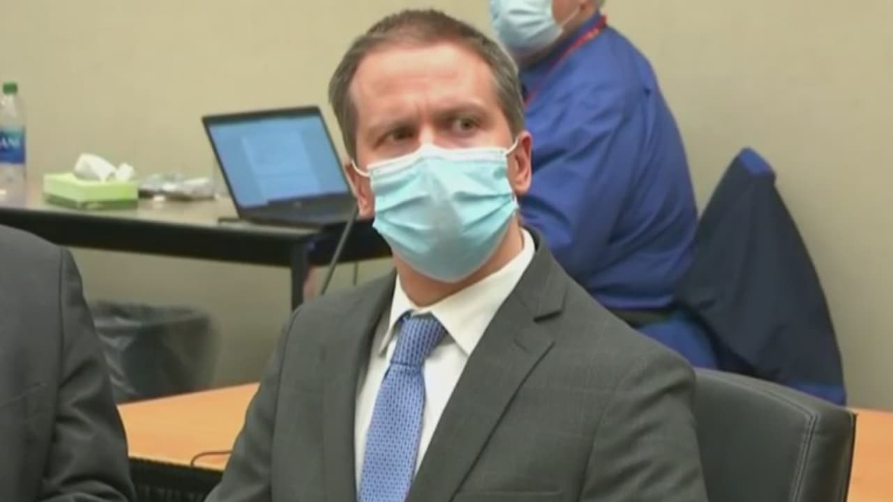 Dictan sentencia al expolicía Derek Chauvin, declarado culpable de la muerte de George Floyd