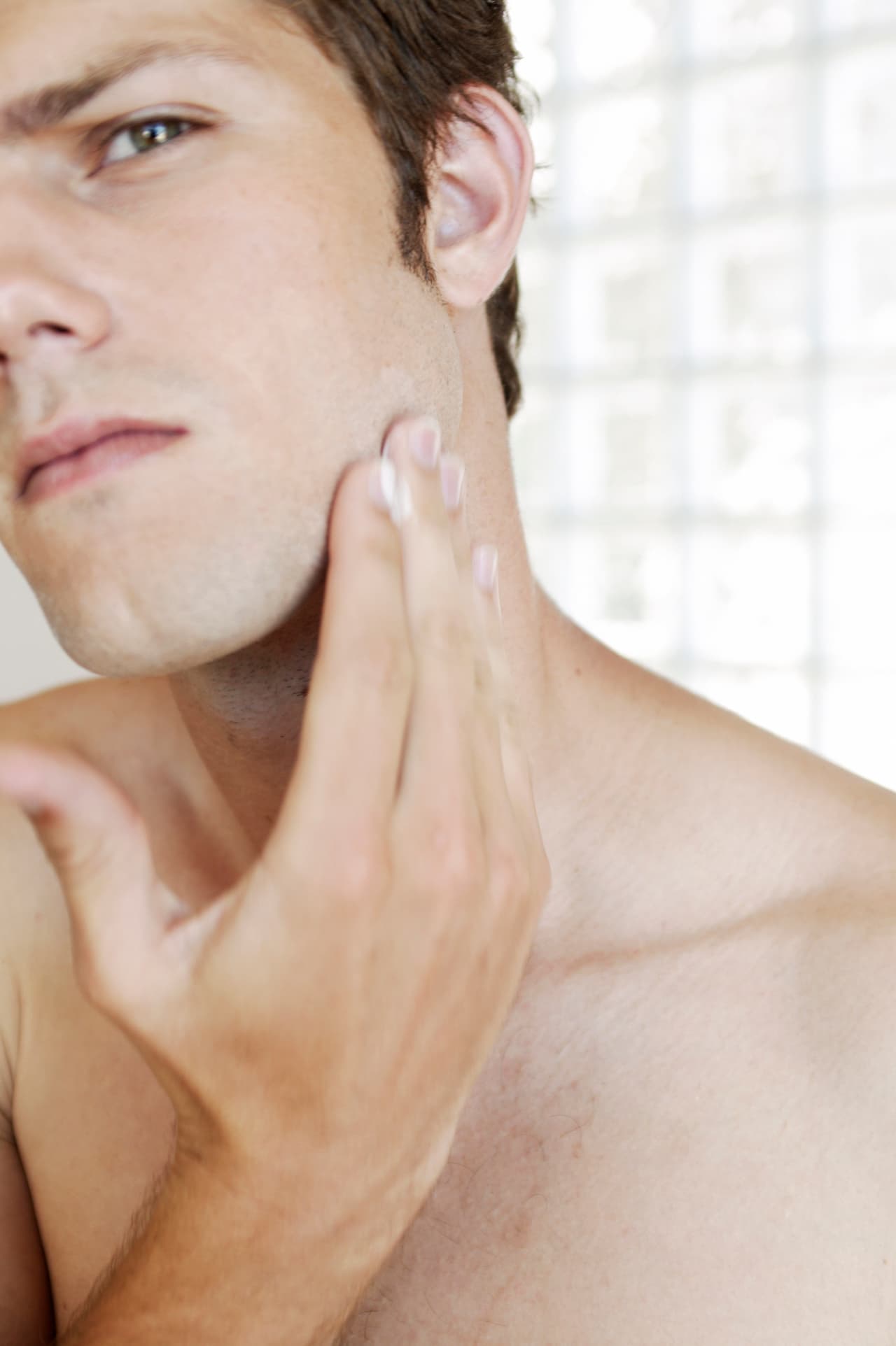 Géminis. Aspecto de salud que debes vigilar: la piel. Aunque en sí la piel no está regida por este signo de aire, durante esta etapa debe ser el centro de tu atención.