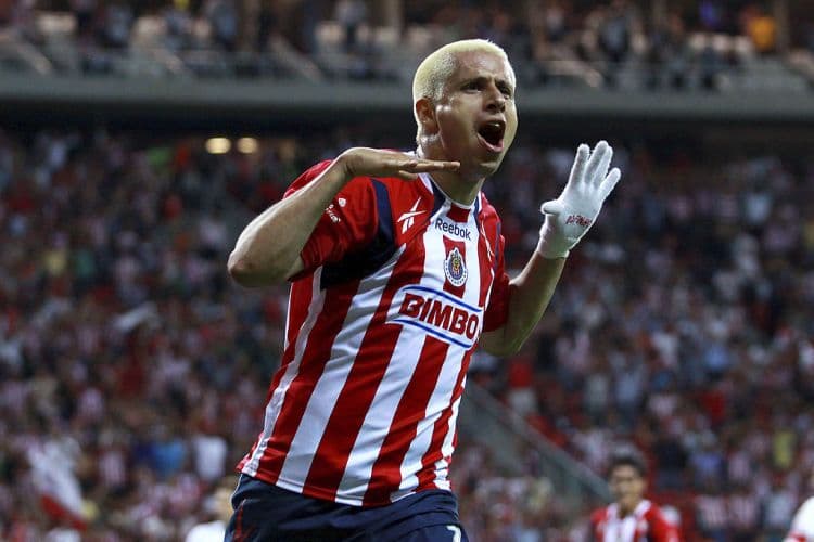 El Bofo ‘alaba’ a Chicharito y lo ubica en el Top 5 de México