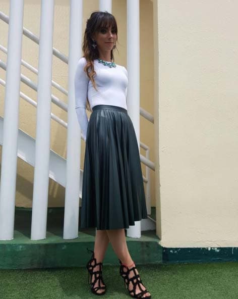 Las prendas que dan la ilusión de ser piel, están siempre de moda.