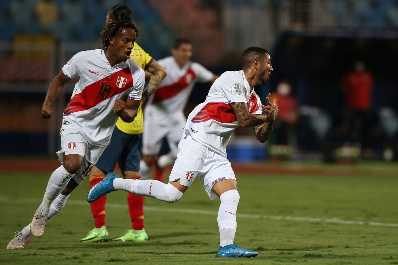 Perú se lleva los tres puntos y deja a Ecuador en el último lugar del Grupo B con tan solo un punto.
