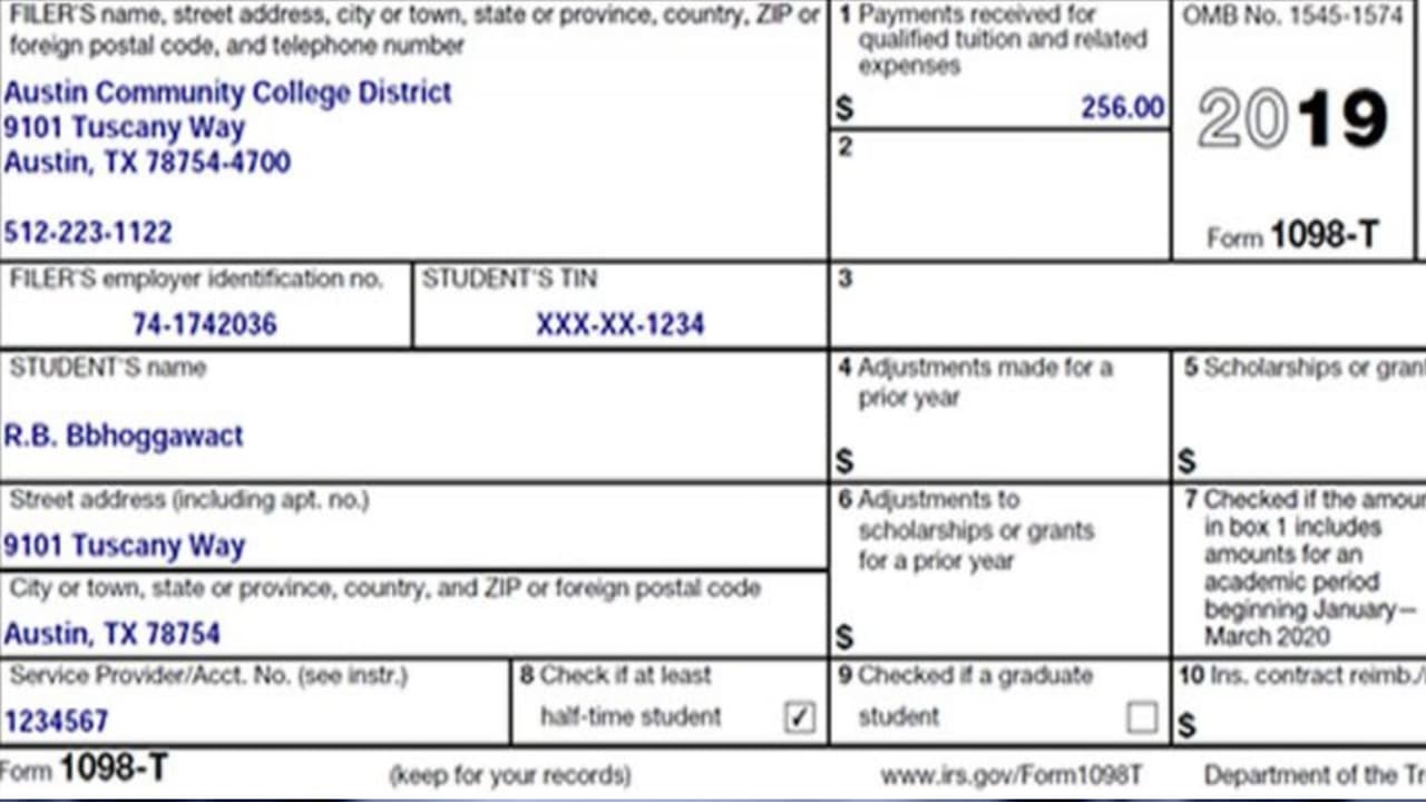 Los estudiantes que pagan matrícula en estudios superiores deben recibir cada año, de parte de su institución educativa, una copia del Formulario 1098-T del
<b> Servicio de Impuestos Internos (IRS).</b> Contribuyentes que estudian tienen derecho a reembolsos por 
<b>“gastos de educación calificados” en el año tributario anterior.</b>