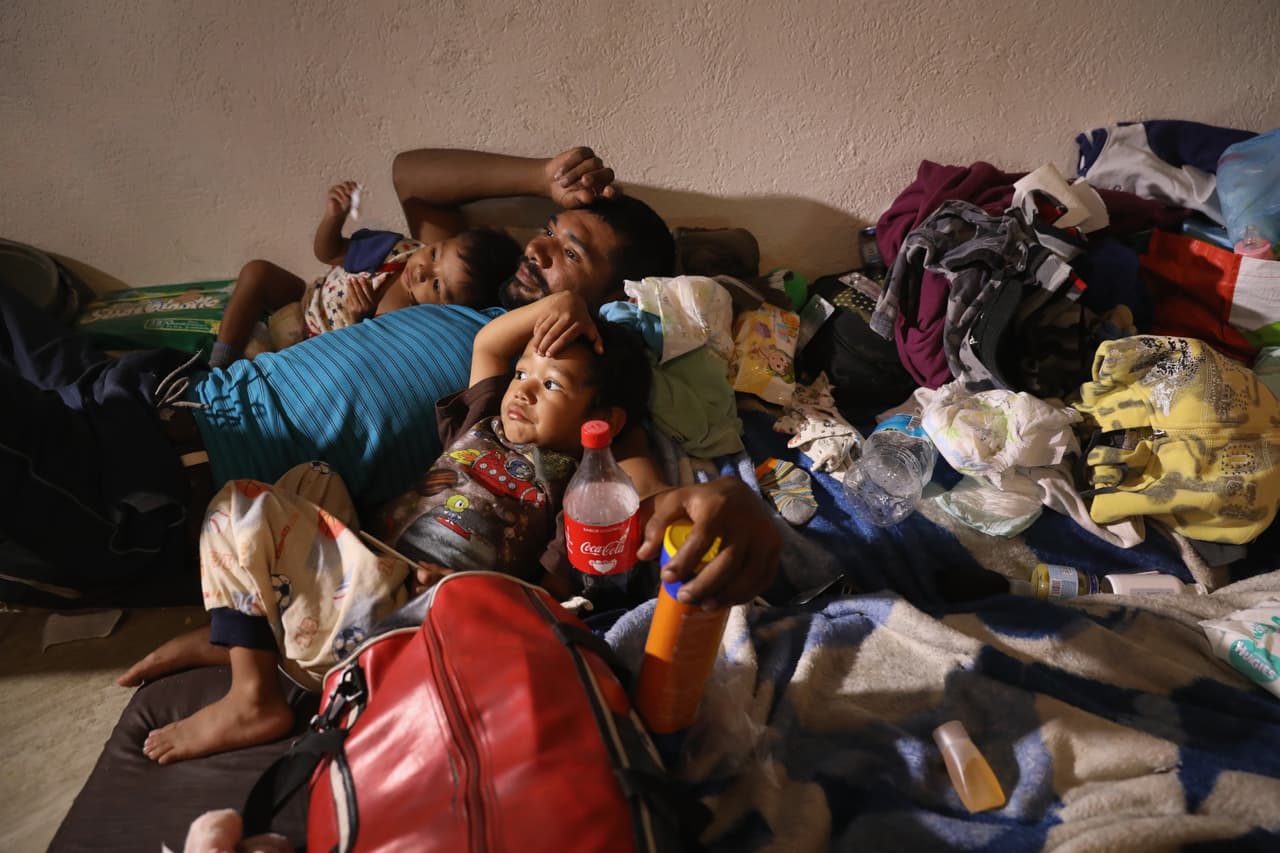 Comienzan a devolver a México a los migrantes centroamericanos que soliciten asilo en El Paso