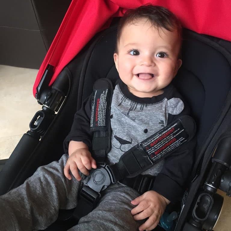 En el onceavo mes, su mami ya podía contar que cada vez Gael estaba más despierto, guapo y travieso.
<br>