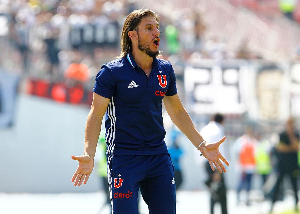 U. de Chile separa a cinco jugadores por escandalosa juerga