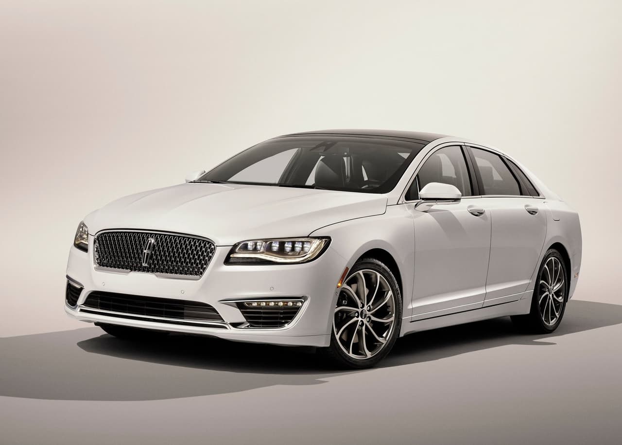 <h3 class="cms-H3-H3"><b>9. Lincoln MKZ</b></h3>
<br>
<br>
<b>Depreciación promedio después de cinco años:</b> 67.1%
<br>
<br>
<b>Costo de depreciación:</b> $30,715