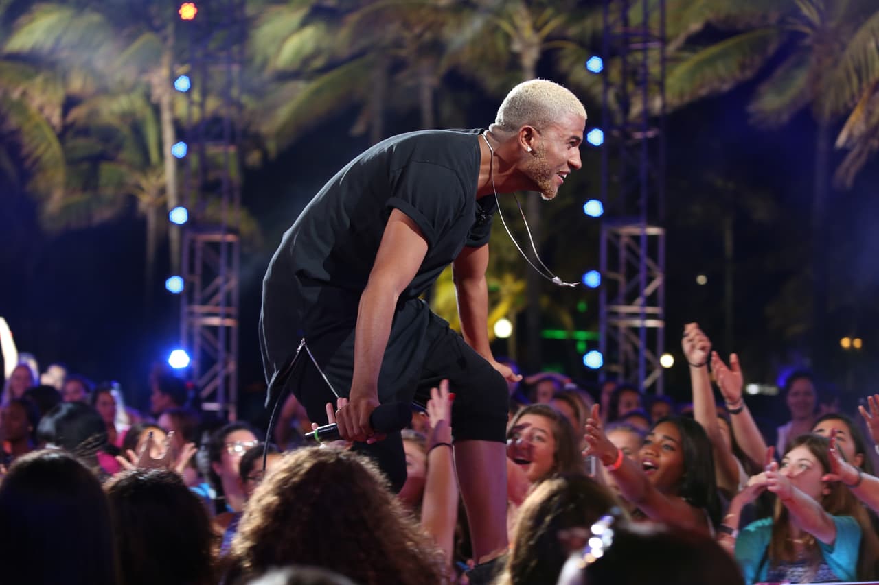 Matthews dejó a los jueces boquiabiertos con su interpretación de 'Take me to church'. Además, Ricky alabó su 'look' diferente.