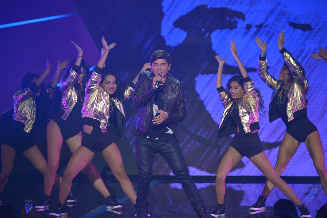 Una noche digna de finales. Pitbull, Fifth Harmony, Wisín, los jueces cantaron y ya tenemos banda. Además, las emociones estuvieron a flor de piel.