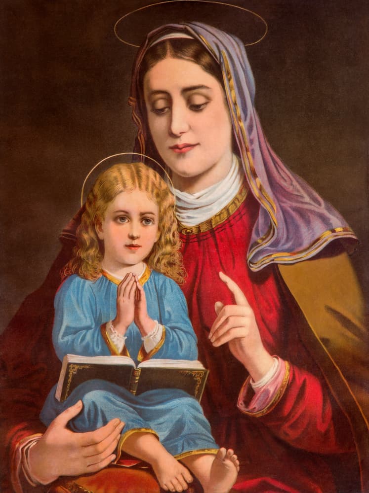 A Santa Ana puedes pedirle protección personal o para tus seres queridos, así como otras plegarias particulares, como problemas románticos o dificultades para tener hijos. Si haces el siguiente ritual con la oración acompañante tendrás un escudo protector contra quienes quieren hacerte daño.