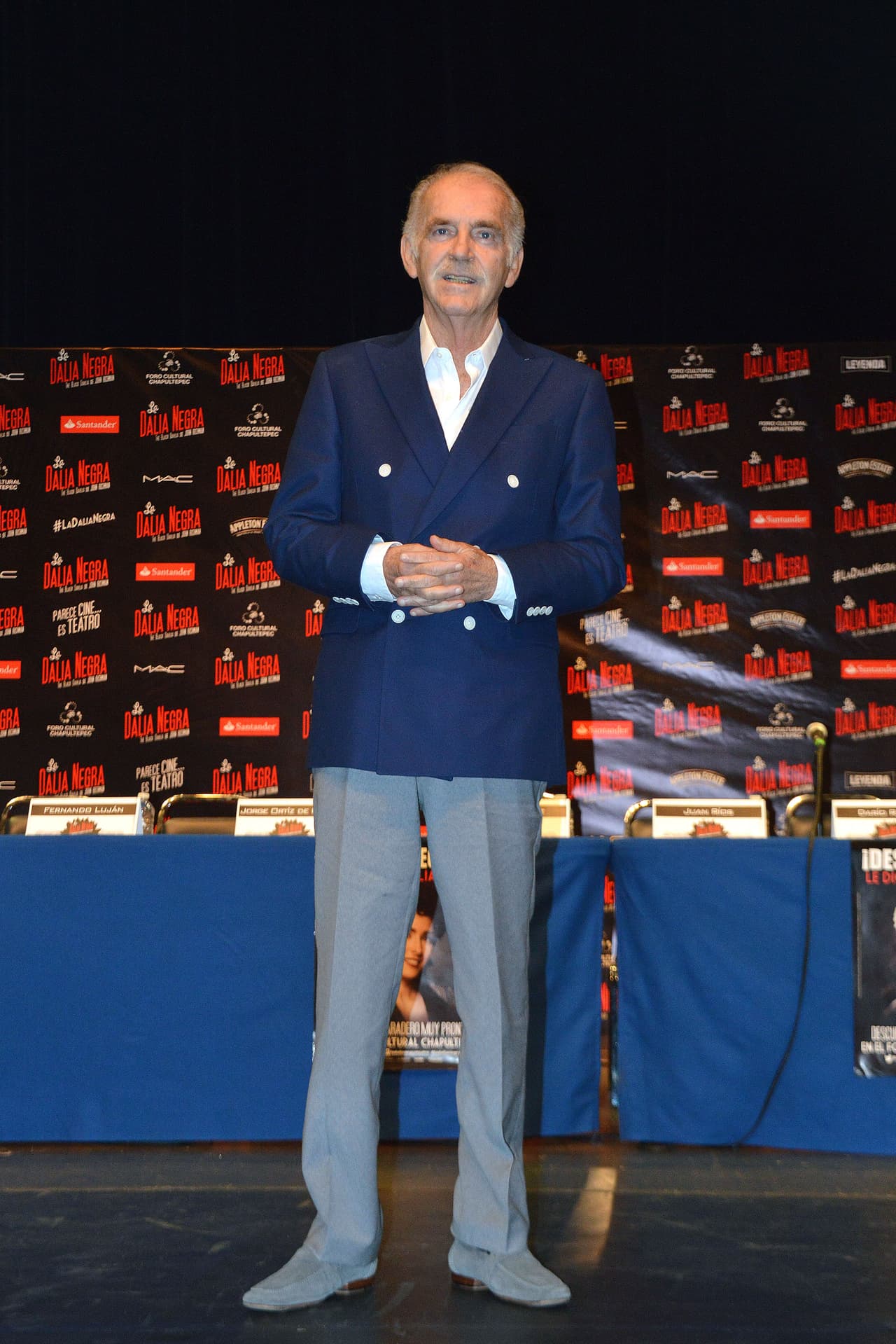 "Él tiene varias enfermedades, pero la más importante es la falla cardiaca aguda, entonces, pues ingresa al hospital por un nuevo procedimiento del corazón", comentó la actriz.