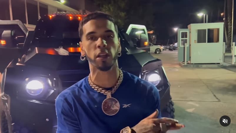 Ya entonces él había asegurado que el vehículo es a prueba de “balas” y que “aguanta bazuca, granadas” y otro tipo de armas. 
<br>