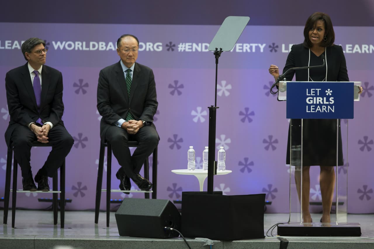 Banco Mundial invertirá en la educación de niñas en apoyo al programa de Michelle Obama