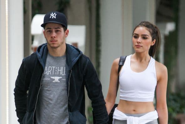 E! News confirmó que Olivia Culpo y Nick Jonas terminaron su romance.