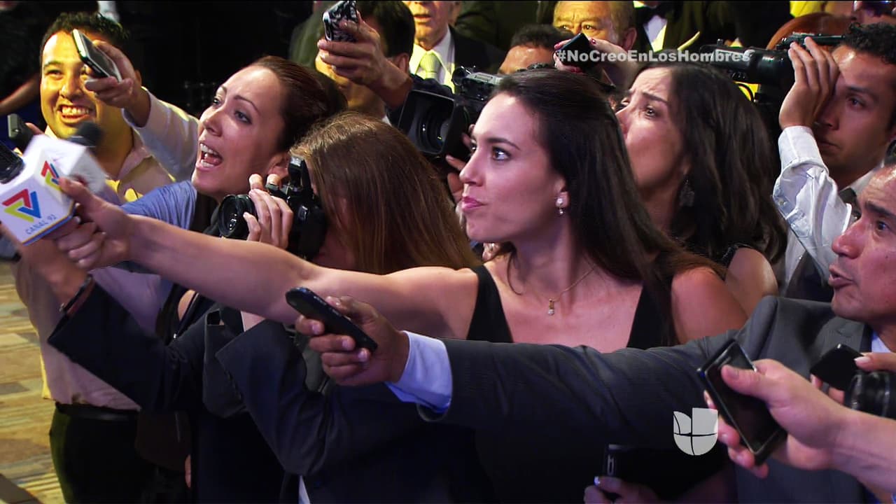 La prensa la acusó de copiar el diseño de su vestido. ¡Quedó como una mentirosa!