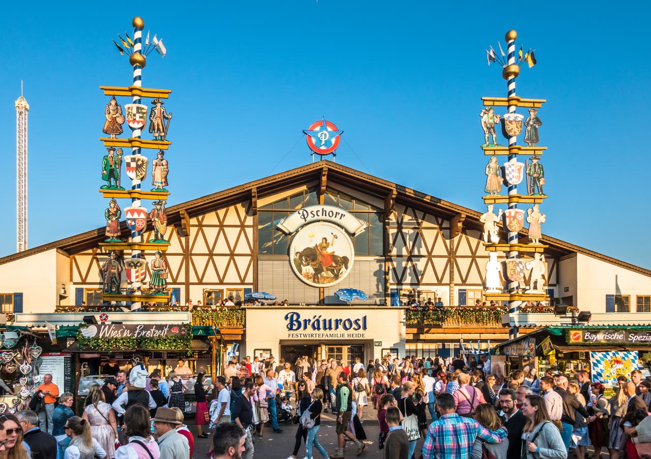 <b>Puesto 6. Alemania</b>
<br>
<br>
<b>Índice de Percepción de Corrupción: 80 puntos.</b>
<br>
<br>Transparencia Internacional también recomienda que “los gobiernos deben revertir las restricciones a las libertades de expresión y asociación y garantizar la justicia por los crímenes contra los derechos humanos".