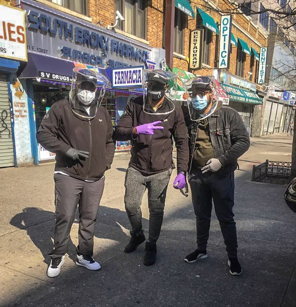 Los protectores hechos por Esteban Estévez.