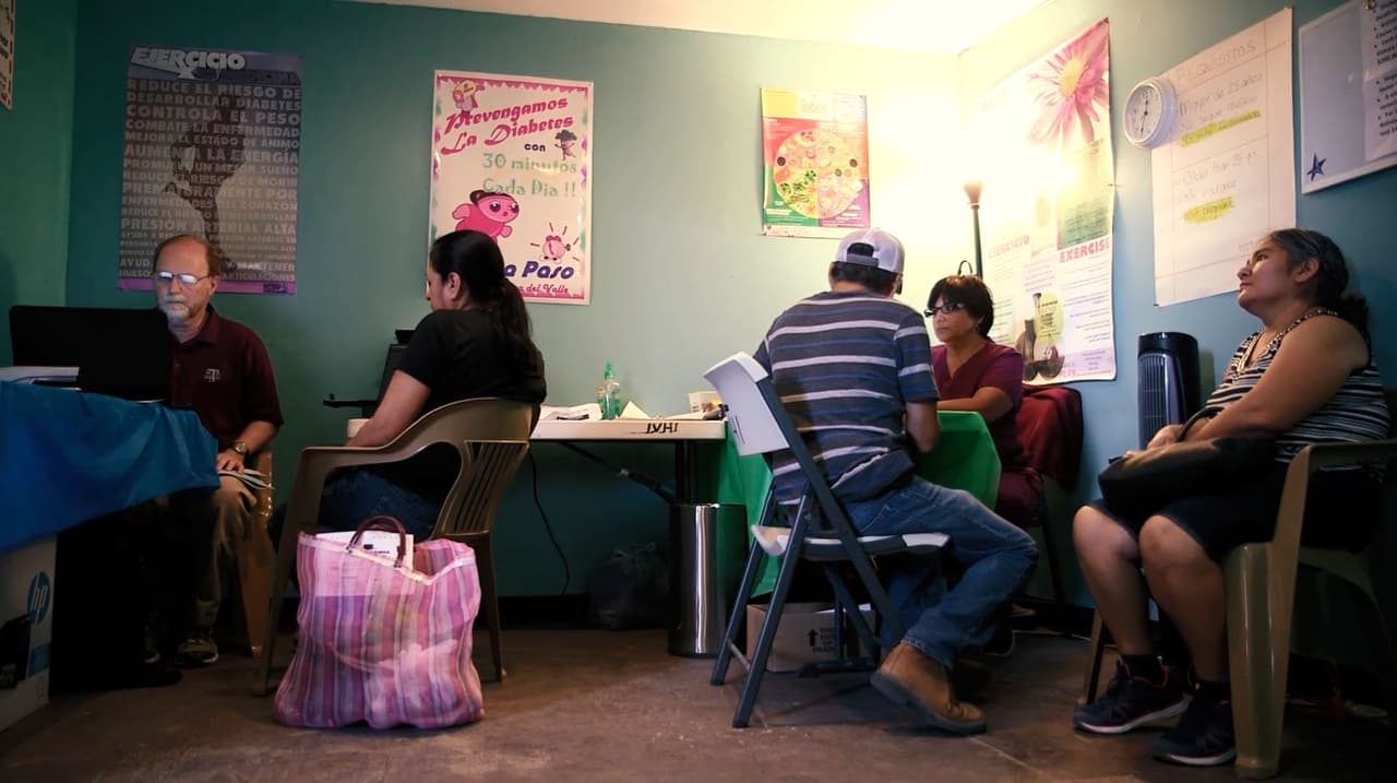 El doctor Brian Wickwire lanzó en 2014 un proyecto para educar a la población hispana de los riesgos de la mala alimentación y los hábitos sedentarios.