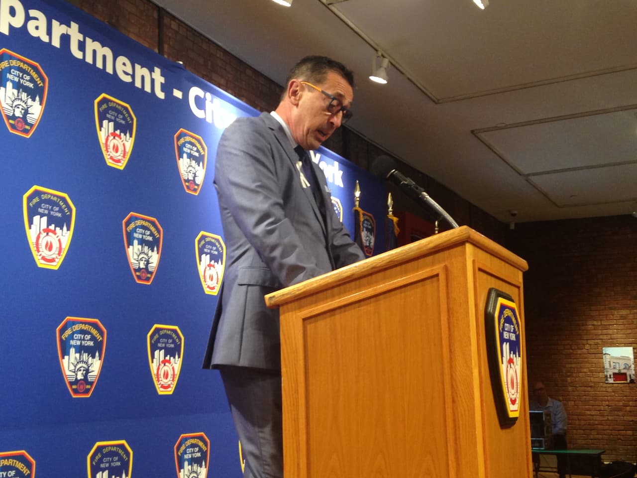 FDNY realiza por primera vez celebración de orgullo LGBT