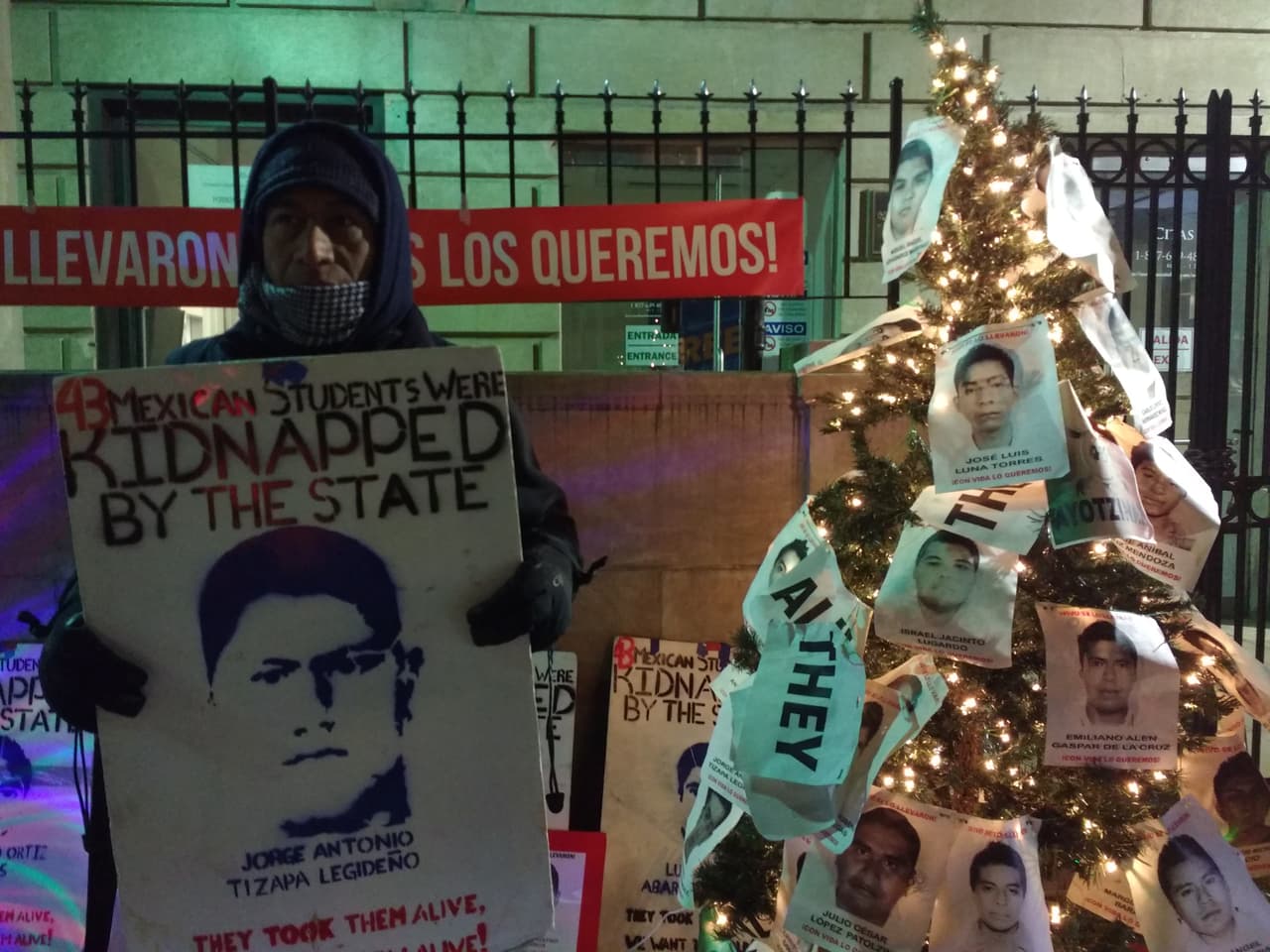 El padre de uno de los 43 estudiantes desaparecidos en Ayotzinapa hace huelga de hambre esta Navidad en Nueva York