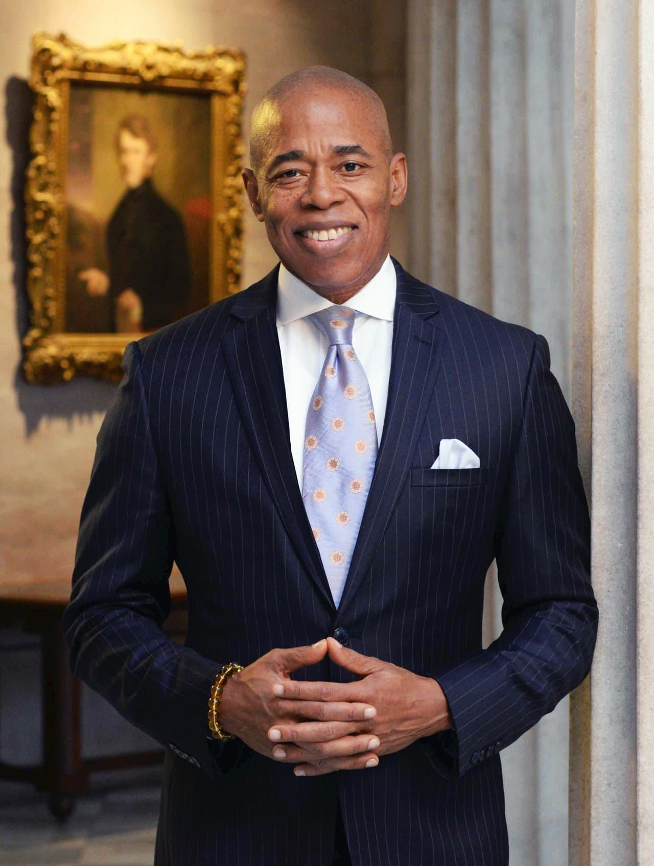 "No hay base para una pregunta sobre la ciudadanía en el Censo de 2020 más allá de los cínicos propósitos políticos. Me alegro de que la mayoría de la Corte esté de acuerdo y haya bloqueado la inclusión de esta pregunta por ahora", dijo el presidente del Condado de Brooklyn, Eric L. Adams.
<br>