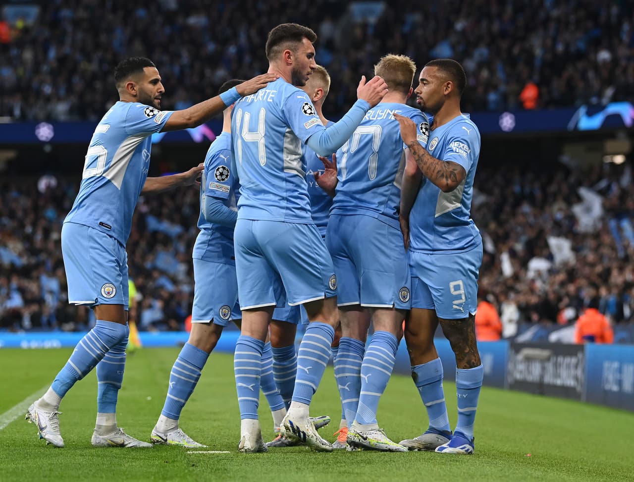 Pero en el complemento aparecía Phil Foden para poner un nuevo gol a pase de Fernandinho a los 53 minutos.
<br>