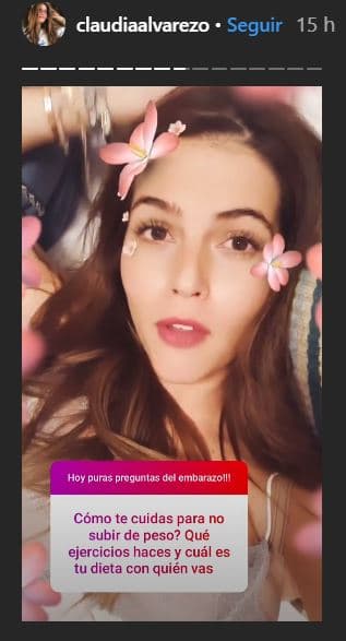 Cuando fue cuestionada en torno a si se cuida para no subir de peso, Claudia Álvarez respondió: "¿Cómo no voy a subir de peso si estoy embarazada? ¿Cómo? O sea, me preocuparía si no (subo de peso)". 
<br>