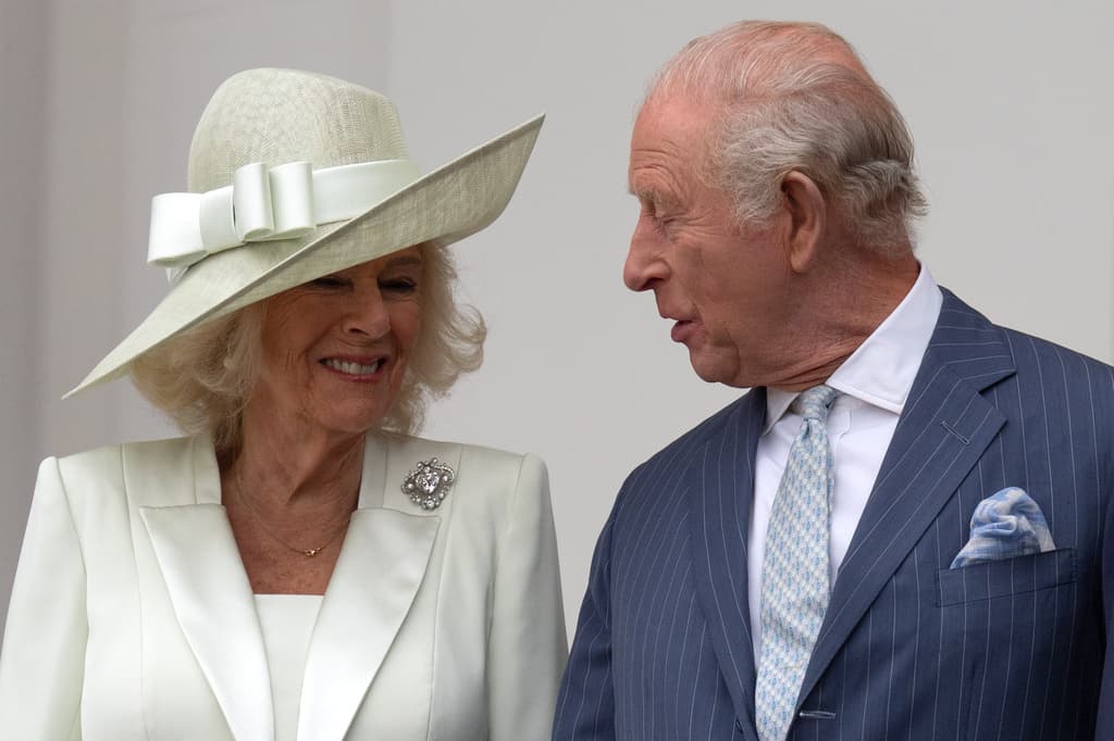 Trump no fue el único en responderle con risas. La reina Camila también parecía recibir su dosis de buen humor durante la mañana del martes, 28 de abril.