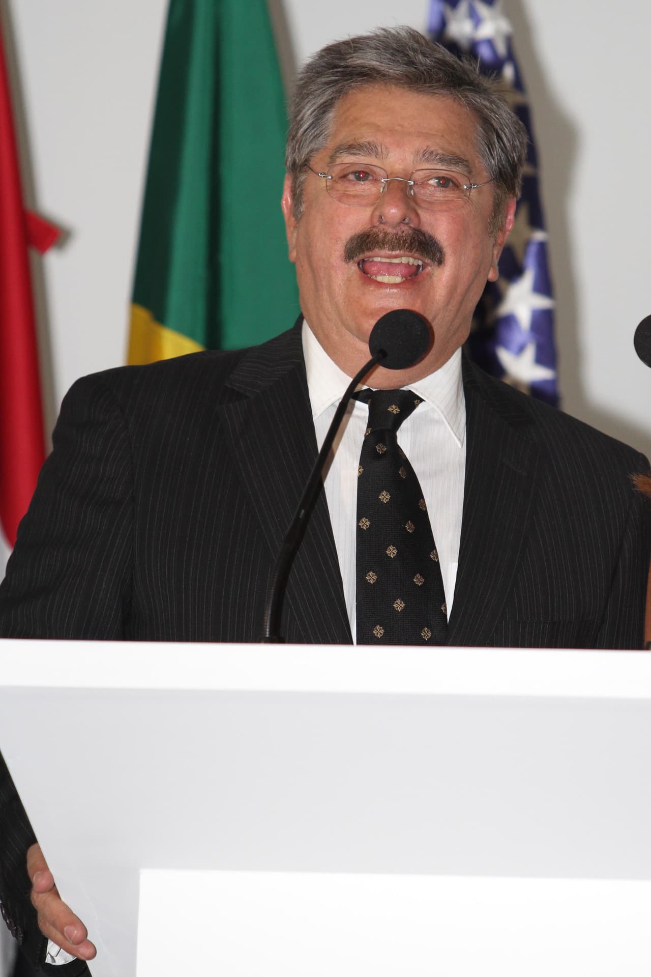 El actor de 76 años no se reporta en las redes sociales desde el 27 de junio, mientras que la noticia de su hospitalización la dio a conocer la actriz Ella Laboriel.