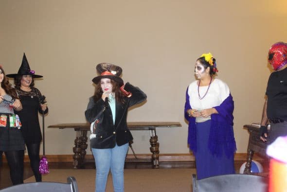 ¡Así es como Univisión Arizona celebra el Halloween!  Dulces, calaveras, disfraces y mucha diversión. 