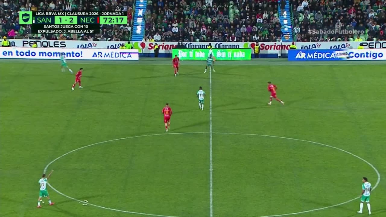 ¡TIRO ATAJADO! disparo por Lucas Di Yorio.