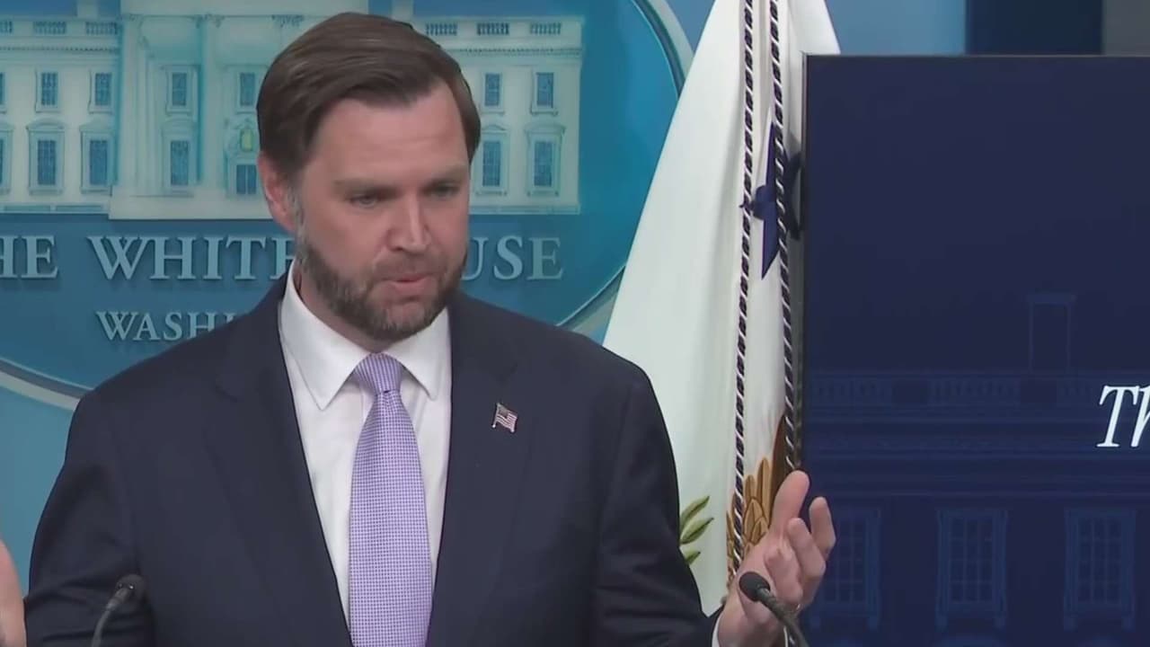 JD Vance detalla razones del fondo millonario para compensar a procesados en EEUU