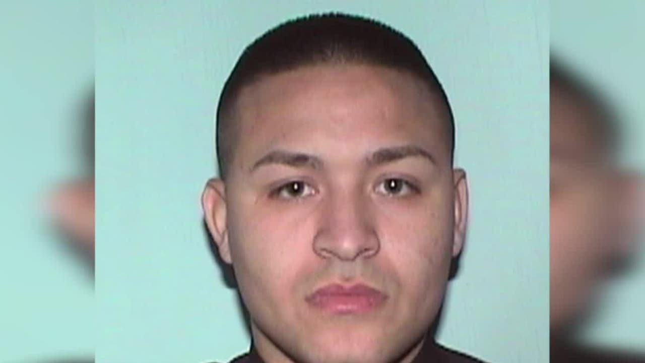 Policía hispano de Newark enfrenta cargos de asesinato por disparar y matar a un hombre durante persecución policial 