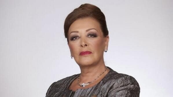 'Ana Sofía' estaba cegada por tanto dinero, pero poco a poco se dio cuenta que la familia era lo más importante, aunque a decir verdad su esencia de mujer de clase alta jamás la perdió.