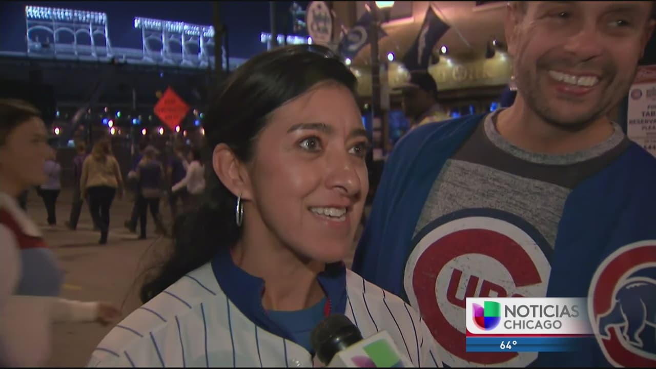 Emoción al máximo por el juego de Serie Mundial en el Wrigley Field