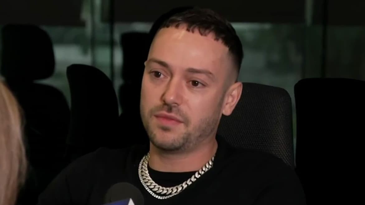 Pee Wee aclara los rumores sobre su orientación sexual y la supuesta relación amorosa con su mánager