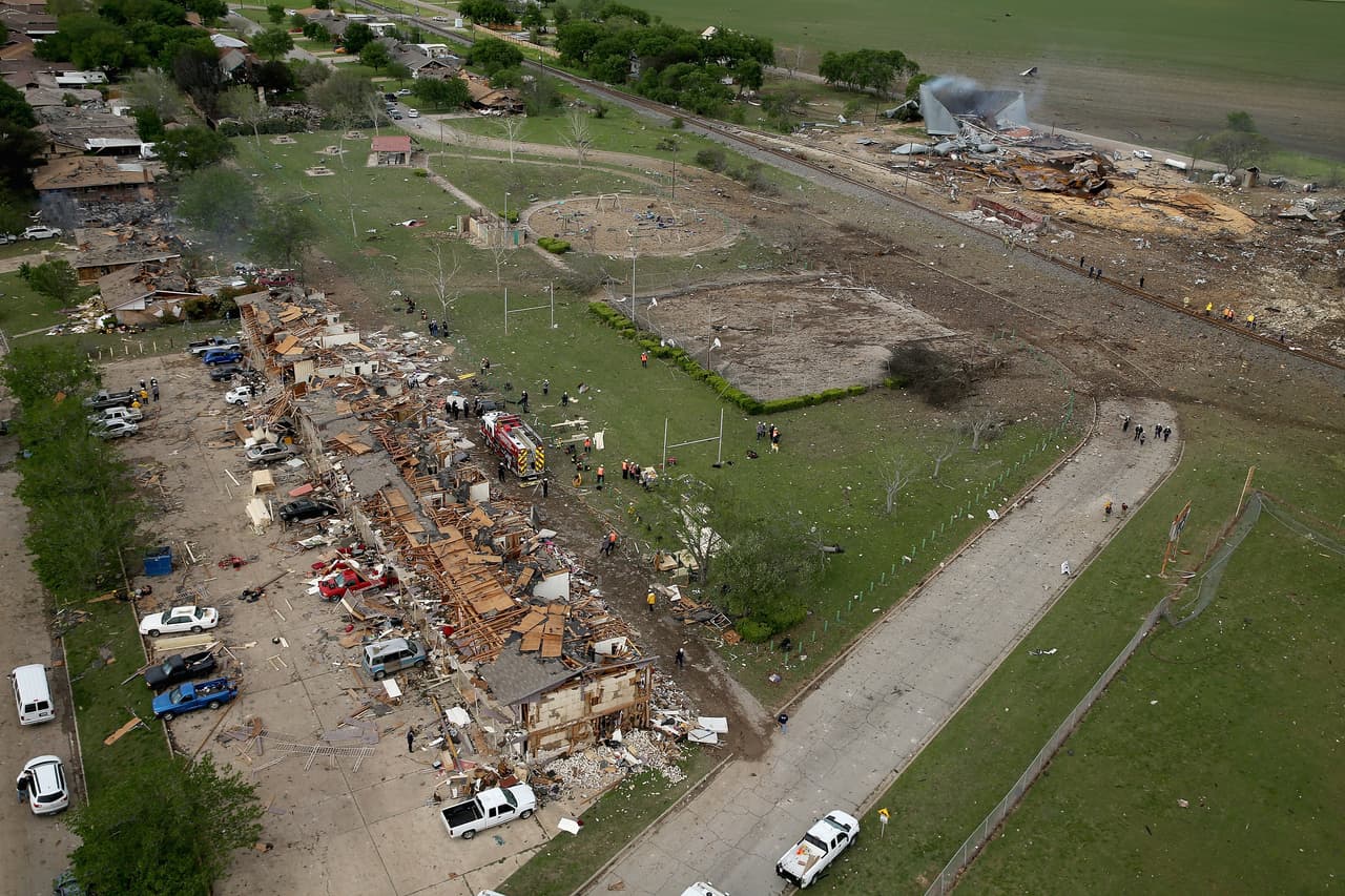 Siniestro dejó más de 160 heridos y al menos 500 casas y escuelas fueron destruidas en un área de 37 cuadras alrededor