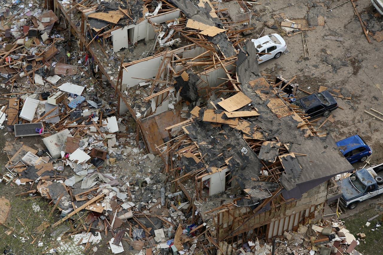 Siniestro dejó más de 160 heridos y al menos 500 casas y escuelas fueron destruidas en un área de 37 cuadras alrededor