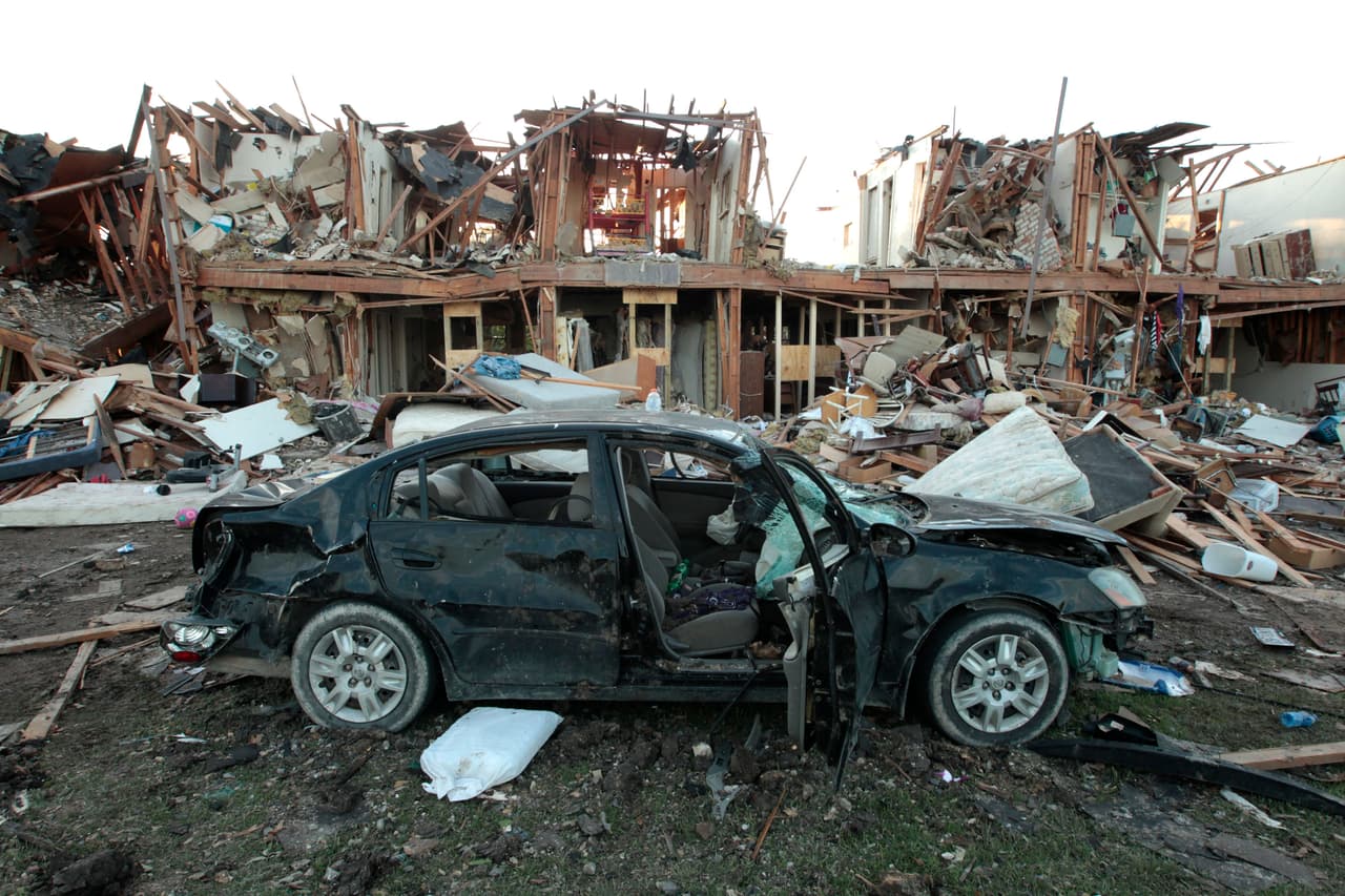 Siniestro dejó más de 160 heridos y al menos 500 casas y escuelas fueron destruidas en un área de 37 cuadras alrededor