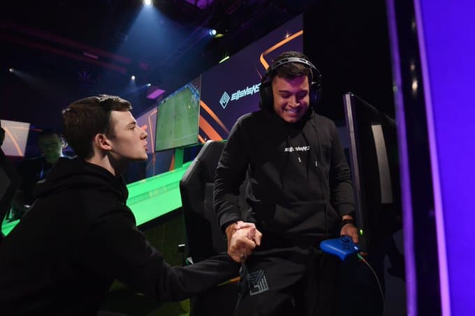 Complexity venció a Ellevens en la final del FIFA eClub World Cup 2020 en Milan y se cornó campeón en una gran final que se fue hasta los penales.