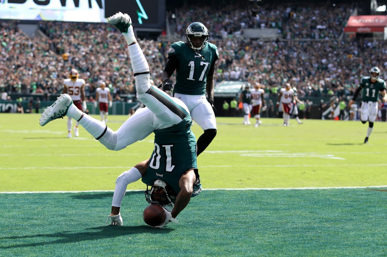 DeSean Jackson #10 anotó en su regreso con Philadelphia Eagles ante su exequipo Washington Redskins y así lo celebró.