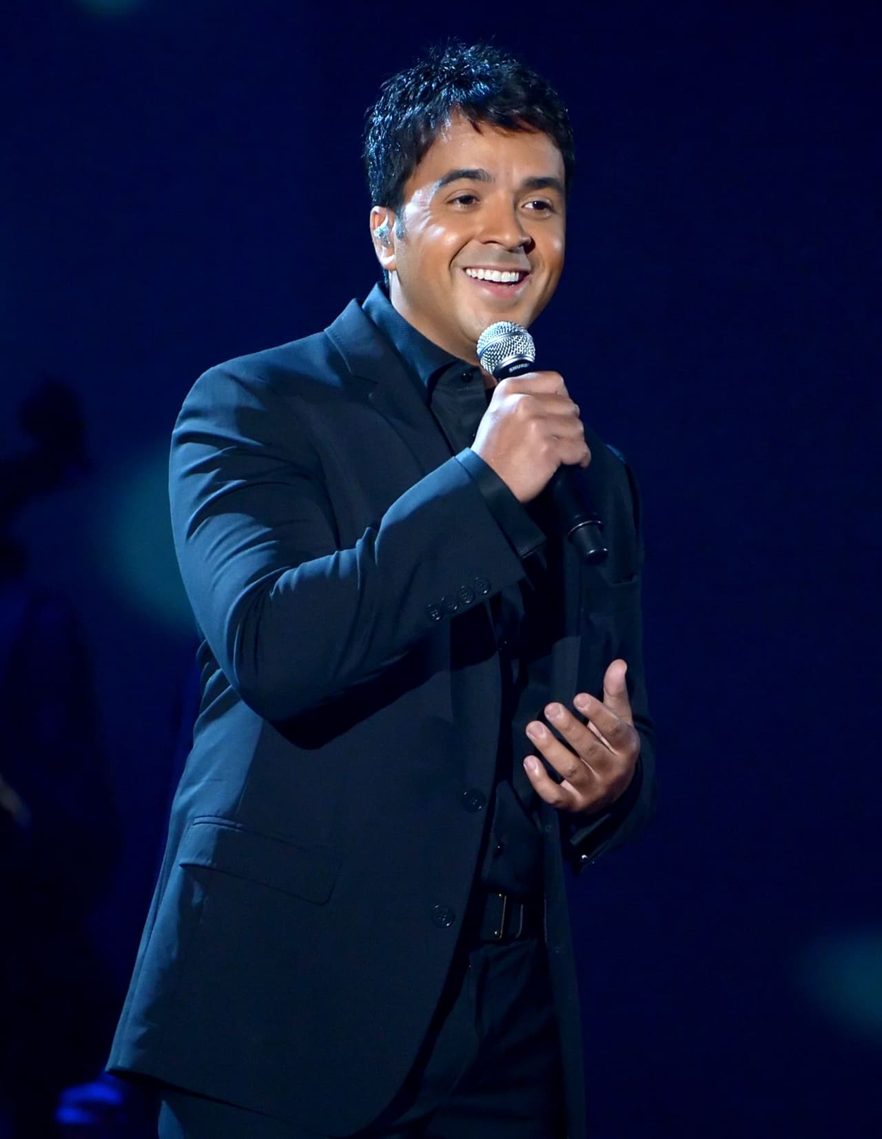 Luis Fonsi festeja su cumple el 15 de abril.