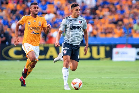 La escapada de Andrés Andrade para marcar el primer gol del encuentro y del torneo para los Zorros al minuto 2 de acción.