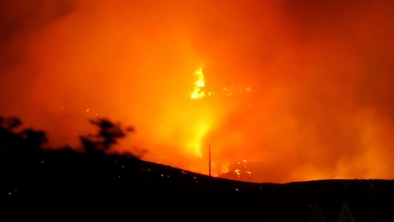 El pavoroso incendio Traverse causado por el uso ilegal de fuegos artificiales cerca de Lehi, fue un advertencia que pocos escucharon.