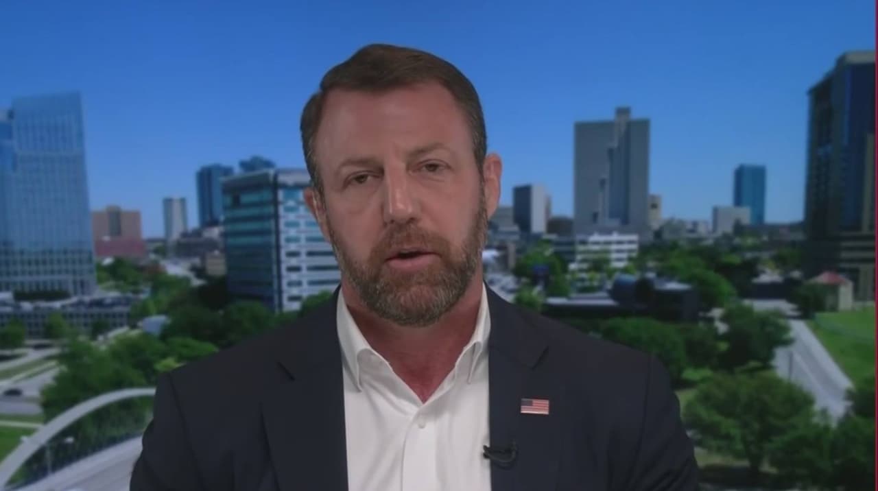 Markwayne Mullin será el sucesor de Kristi Noem como titular del Departamento de Seguridad Nacional