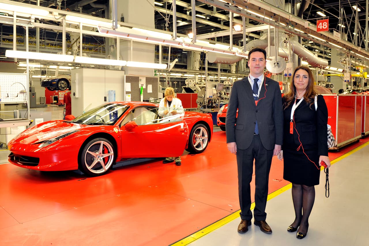Según Ferrari, esta medida estará vigente hasta el 27 de marzo. La compañía también dijo que había empezado a experimentar problemas en su cadena de suministro, lo que afectaba la continuidad de la producción.