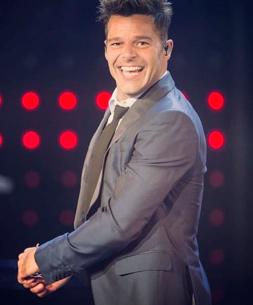 'El Astro Boricua' está viviendo uno de sus mejores momentos , y con estas fotos sí que sabe complacer a todos sus fanáticos.