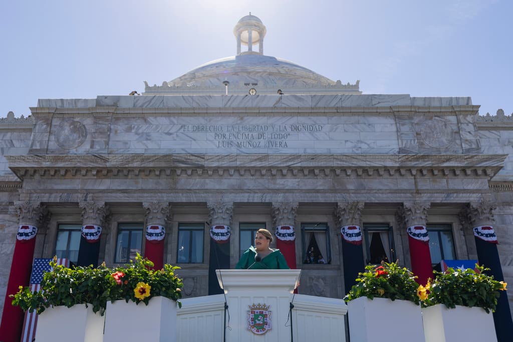 Aunque por los pasados 20 años Jenniffer González ha asumido posiciones de poder político, como la presidencia de la Cámara de Representantes y la comisaría en Washington, aclaró que como gobernadora se asegurará de lograr los cambios.